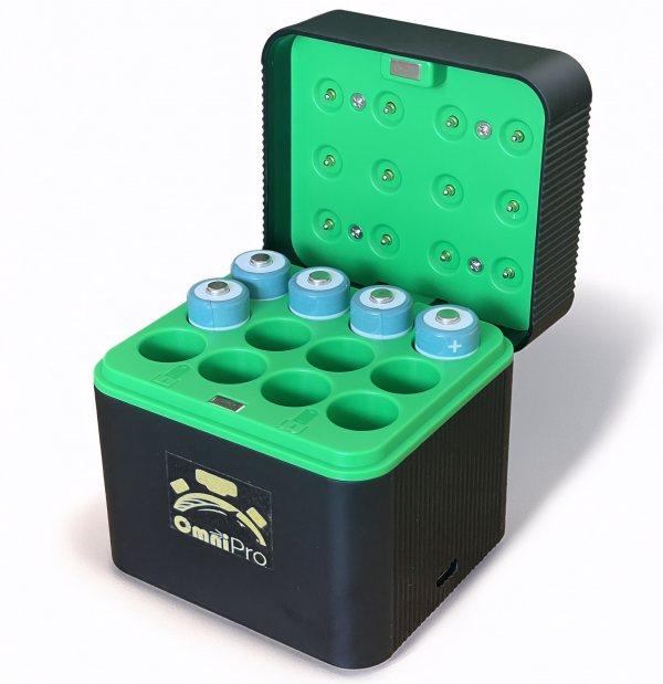 12-cell AA NiMH battery chager, closed